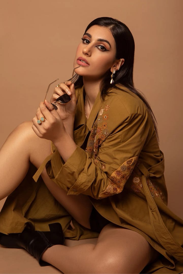 Actress Sonia Rathee wearing the Pare Baana trench coat in Door Magazine